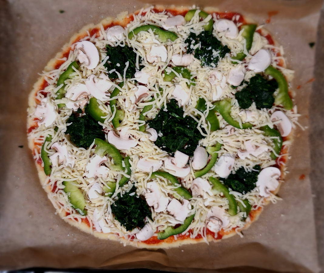 17032024_Klossteigpizza_vor_dem_Backen.jpg