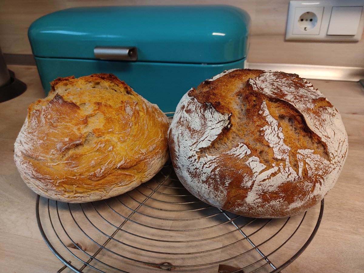 2022-02-06 Würziges Sauerteig-Roggenbrot.jpg