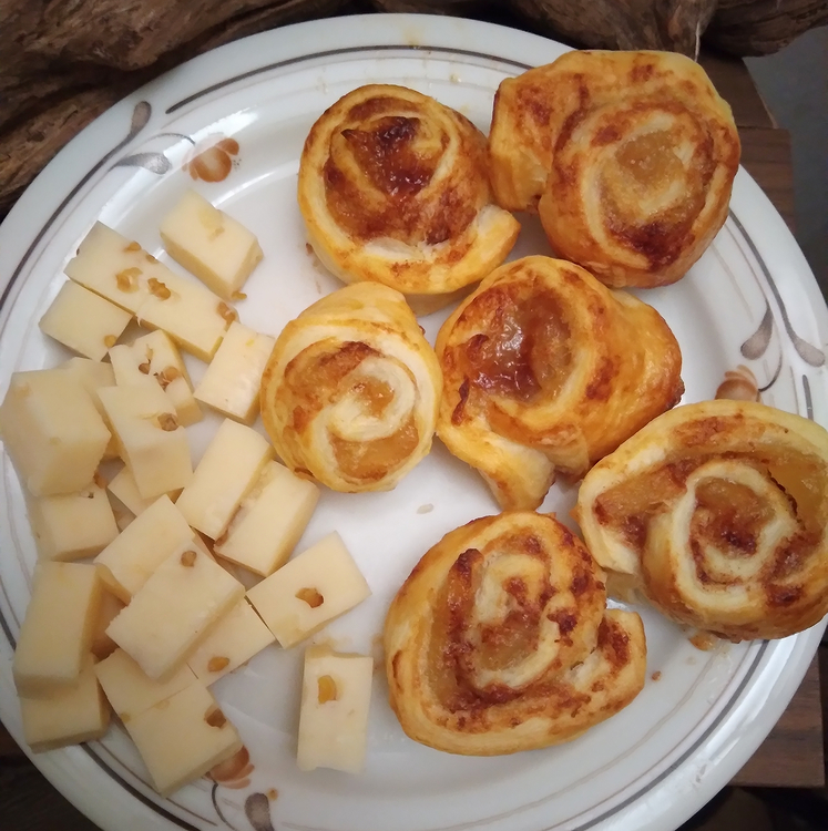 ApfelZimtSchnecken.jpg