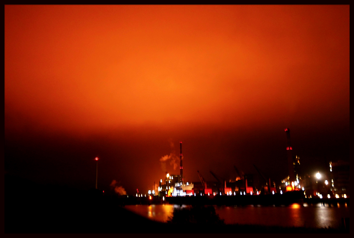arcelor_mittal-burning_sky.jpg