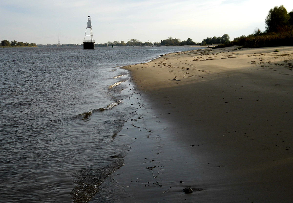 Beachway_back.jpg