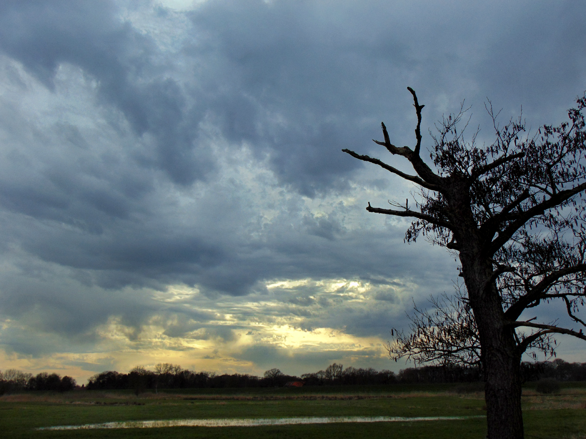 Dramatischer_Himmel-3b.jpg