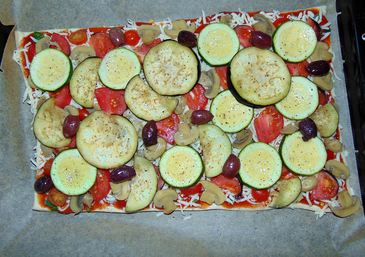 DWGZET_Pizza_vegetale-raw.jpg