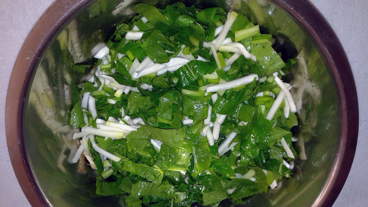 Mairuebchen-Kohlrabi-Kimchi-mit-gruen.jpg