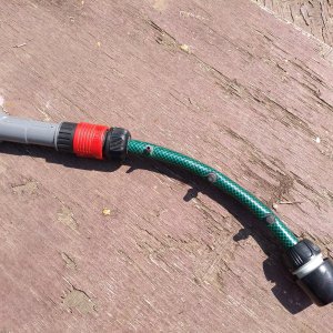 Druckminderer und Verteilstück1.jpg