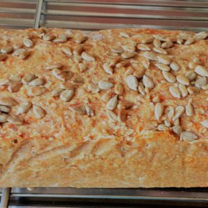 Dinkelbrot mit Möhren