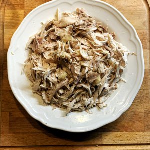 Abgezupftes Huhn