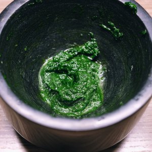 Salz-Olivenöl-Bärlauch