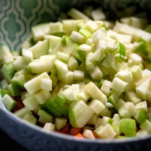 Apfel- und Möhrenwürfel