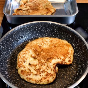 Thailändische Bananen-Kokos-Pfannkuchen