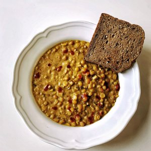 Gelbe Erbsensuppe