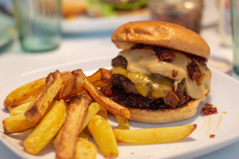 190406_Hard_Rock_Burger_28.jpg