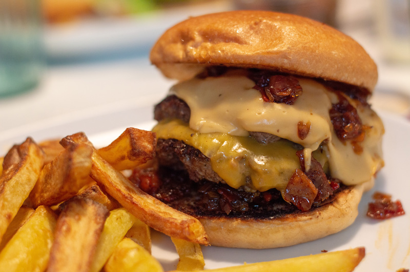 190406_Hard_Rock_Burger_29.jpg