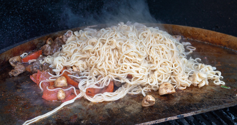 190503_Beef_Chow_Mein_7.jpg