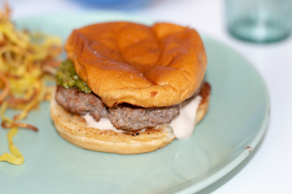 190721_Emilia_Burger_8.jpg