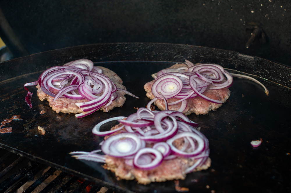 200418_Oklahoma_Onion_Burger_4.jpg
