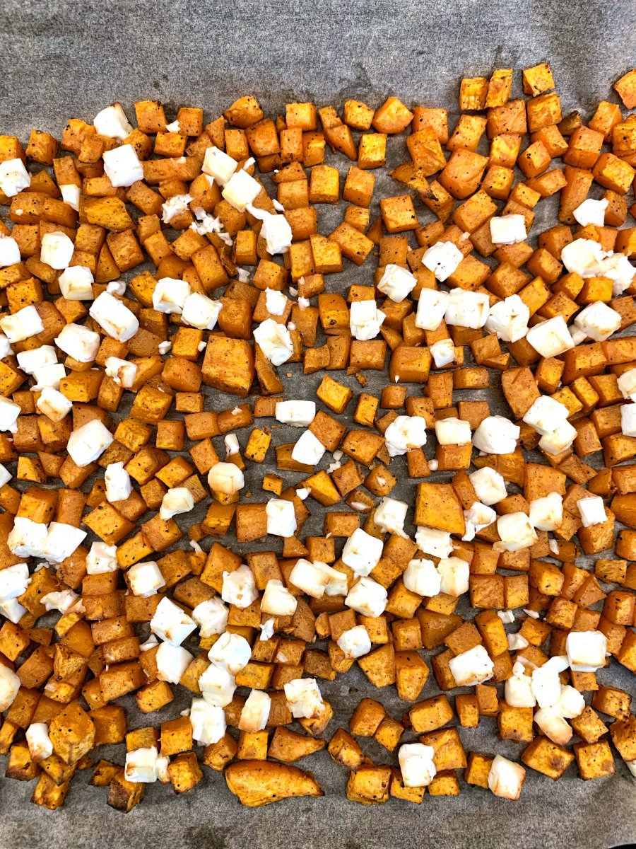 rauchige Süßkartoffelwürfel & Feta